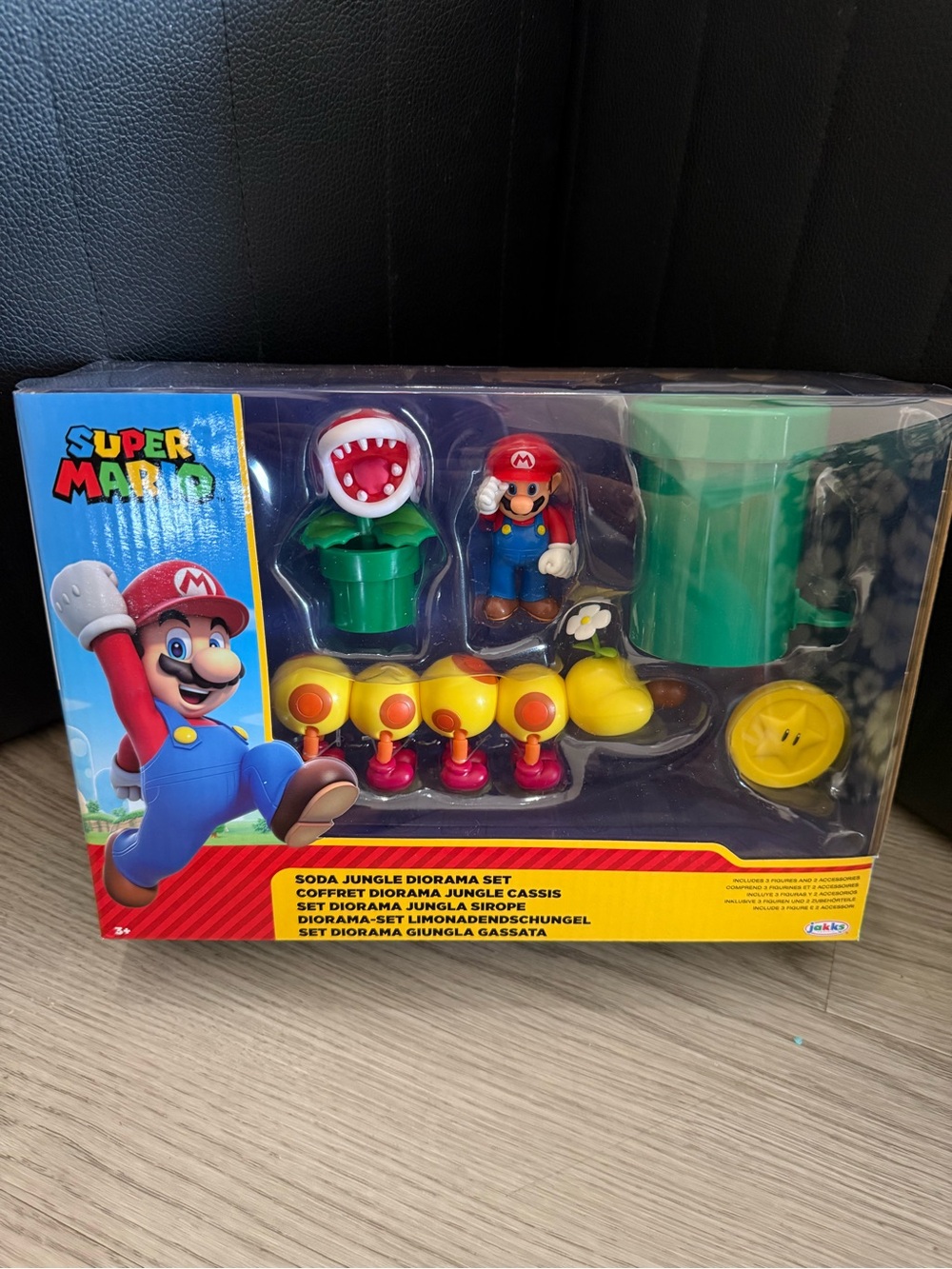 Nintendo Super Mario Soda Jungle Diorama Set Jakks Pacific Wiggler Mario Figures